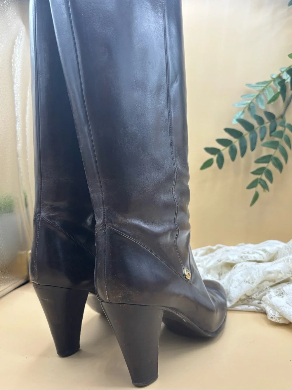Vintage 1970s/1980s GUCCI Brown Leather Knee-High Heeled Boots